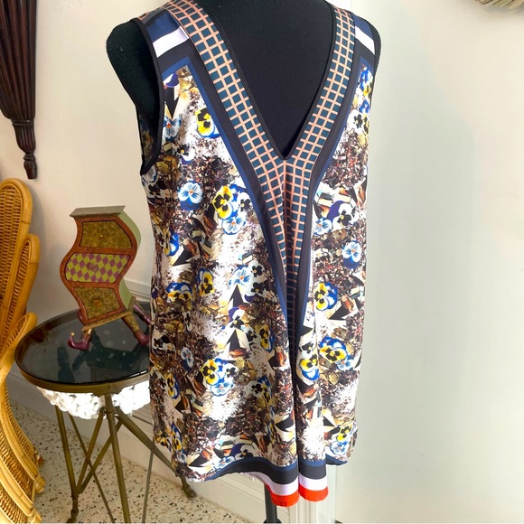 Anthropologie CLOVER CANYON Sleeveless Print Swing Top! Floral and Stripes. Med - Picture 6 of 12